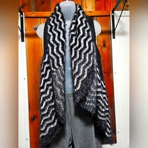 Black and White Chevron Women's Sweater